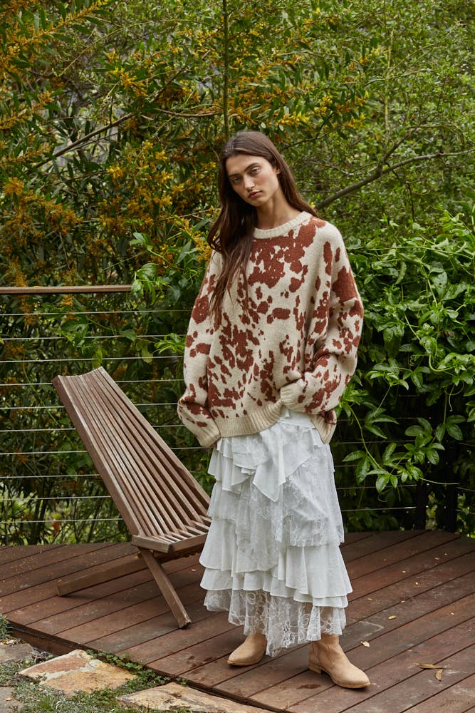 W2311 | Knit Sweater Animal Pattern Detail Top
