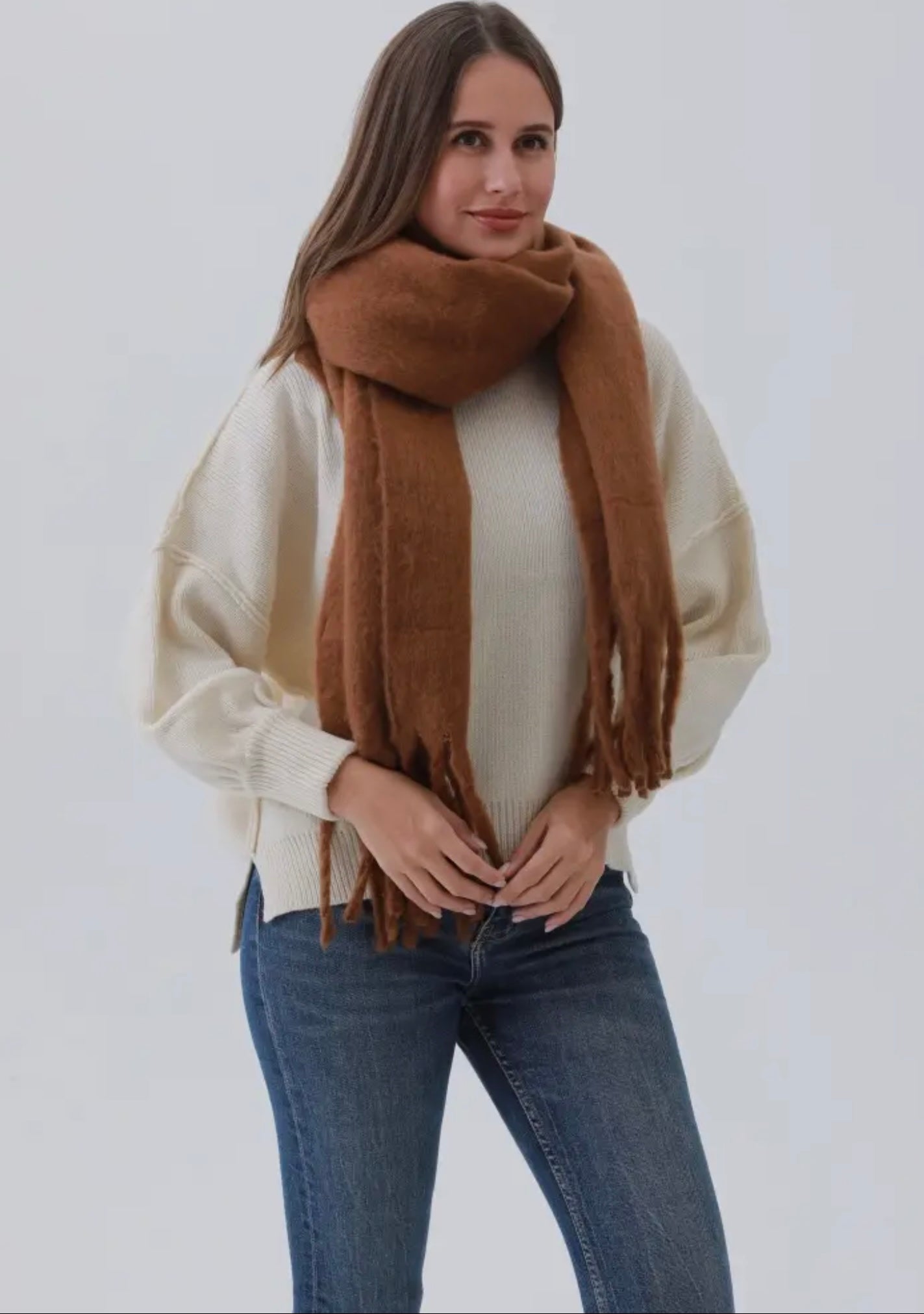 Rown Tassel Scarf