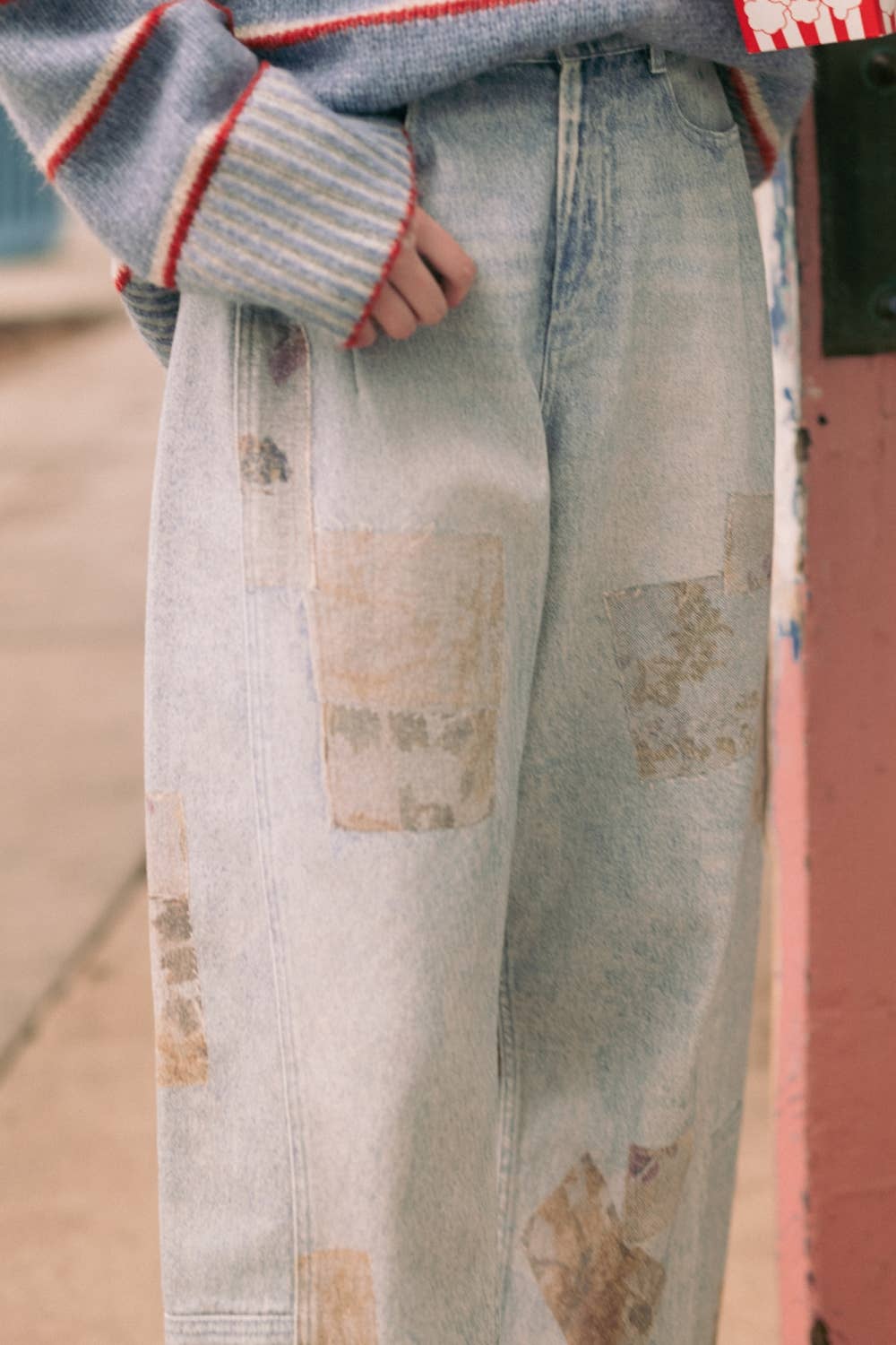 P6792   PATCHWORK EFFECT DENIM BARREL PANTS