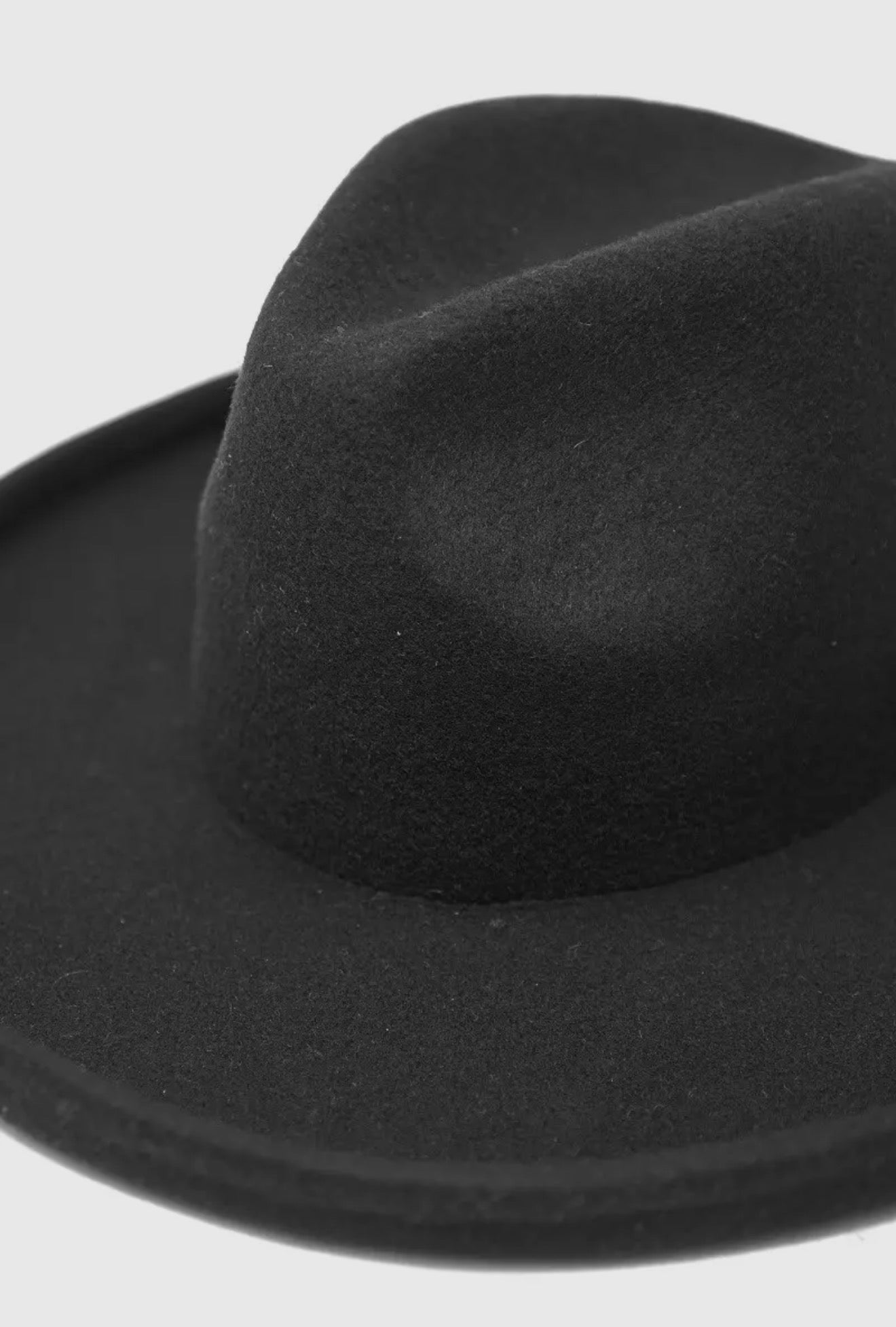 Owen’s Rancher (Aged Black)