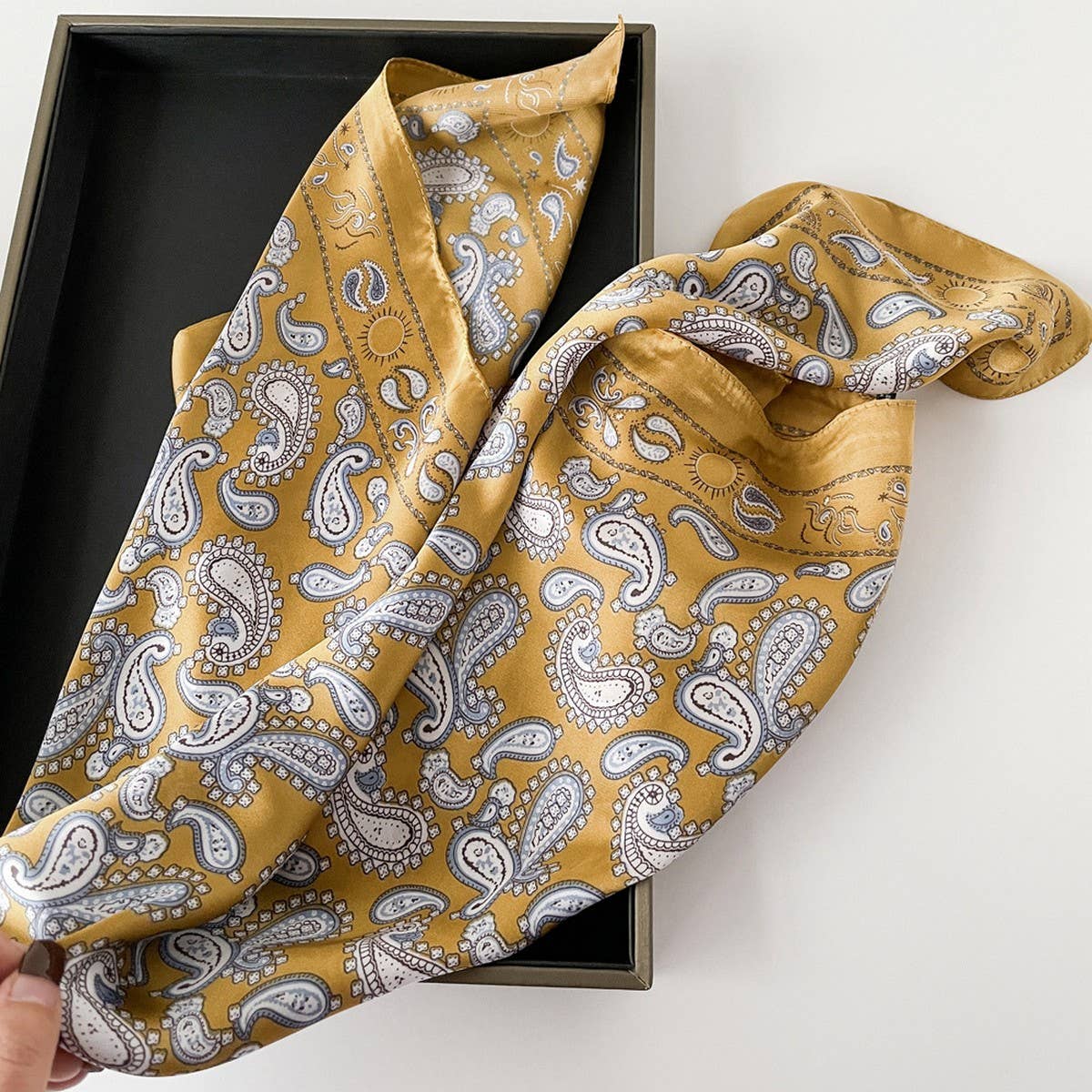 Seleh’s Satin Rag